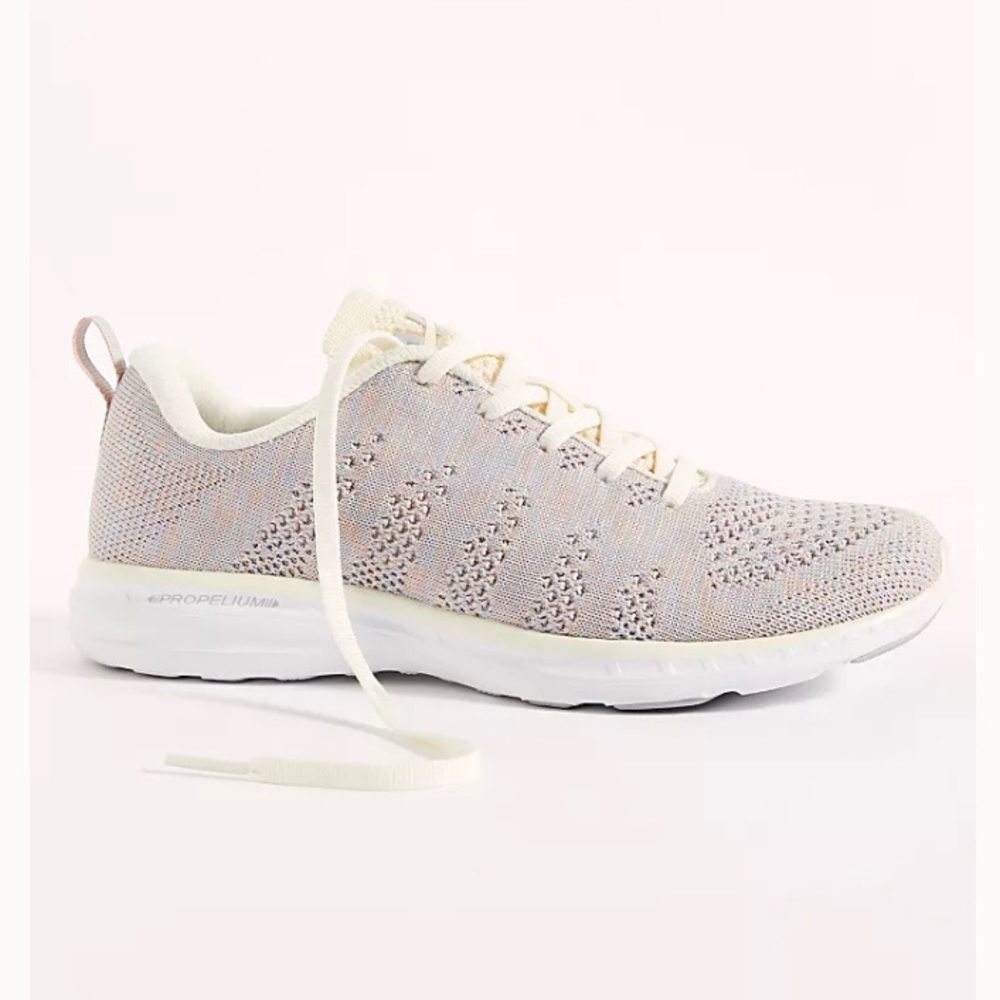 APL Techloom Pro Trainer